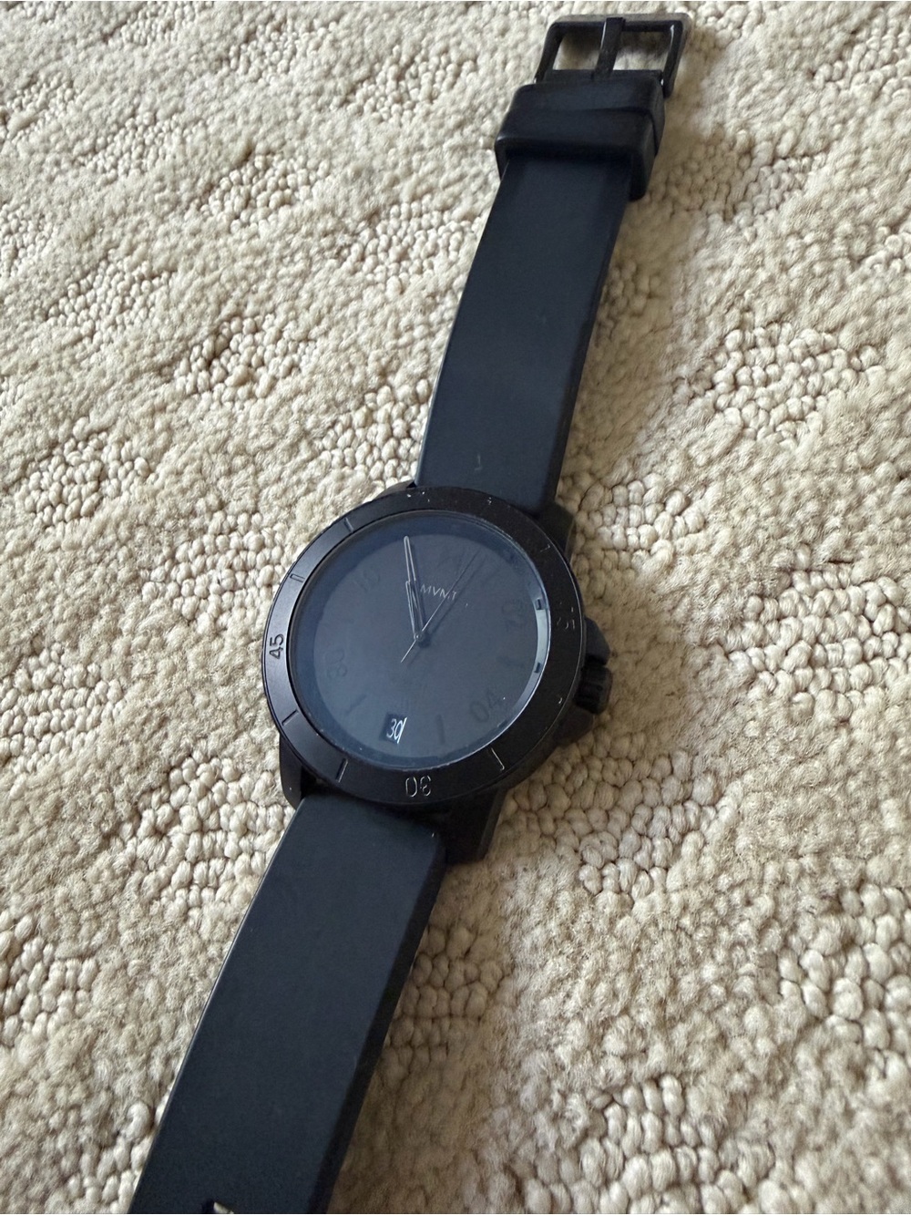 MVMT Black Minimalist Men's Watch with Silicone Strap